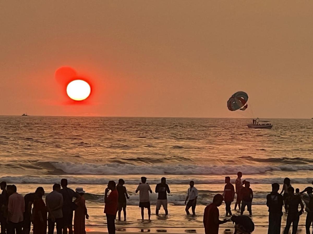 קלנגוטה Baga Fantacia Beach Inn מראה חיצוני תמונה